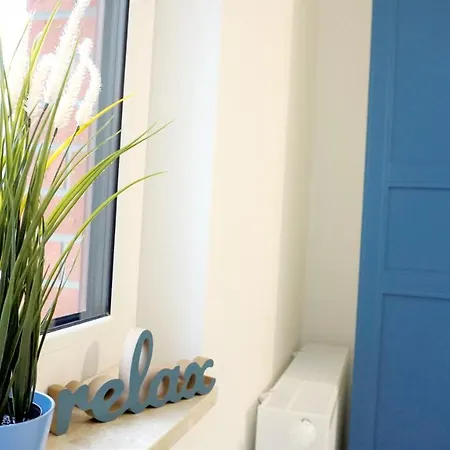 Aura Apartment *