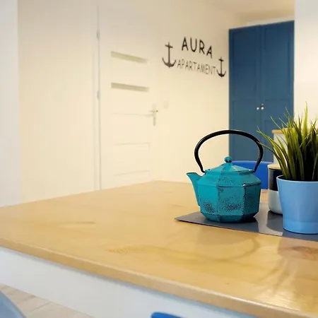 شقة Aura